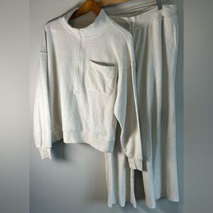 Aerie Women’s Sweat Set Track Suit Top Size S Pants Size M White 1/2 Zip Sweater